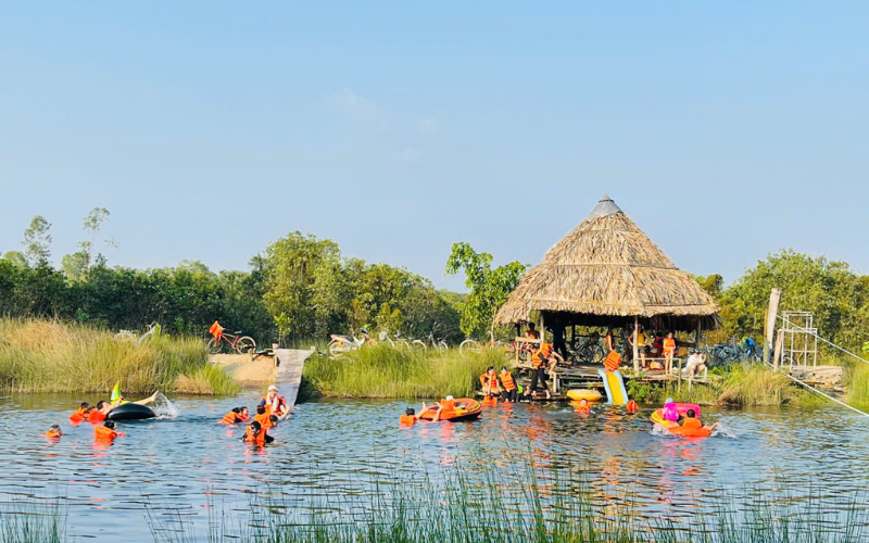 c&aacute;nh đồng bất tận