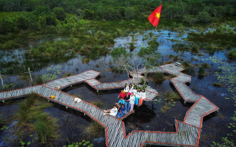 c&aacute;nh đồng bất tận