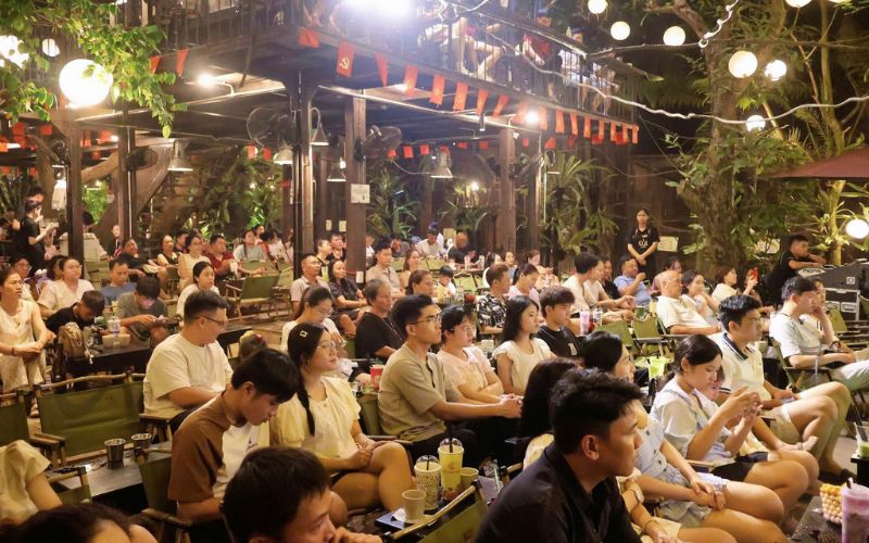 Củi Caf&eacute; 