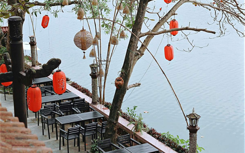 Nh&agrave; h&agrave;ng Cafe Vỹ Dạ Xưa